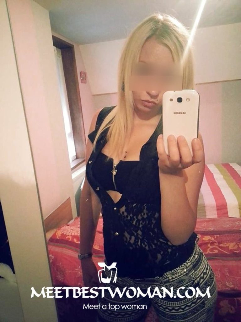Rencontre femme à Aluze