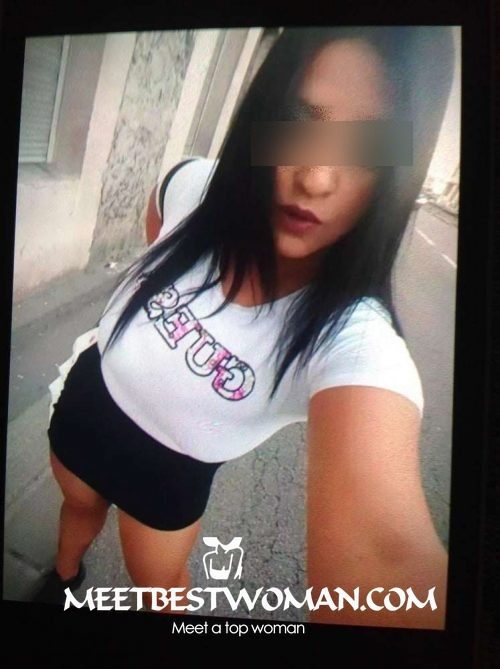Rencontre femme à Asnières-sur-Nouère